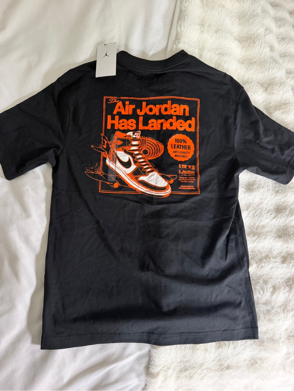 Jordan Air Jordan Has Landed Graphic Tee NWT Men’s S Black Orange